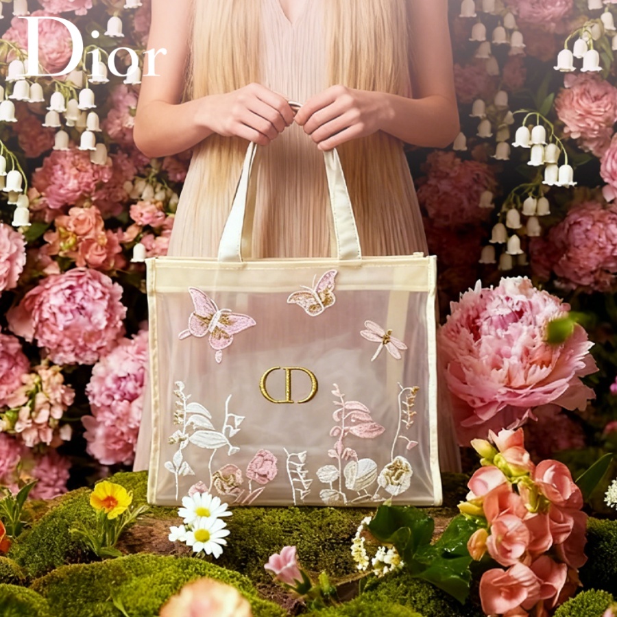 Сумка Christian Dior, роскошна – обзор и цена Travel Accessories Toiletries